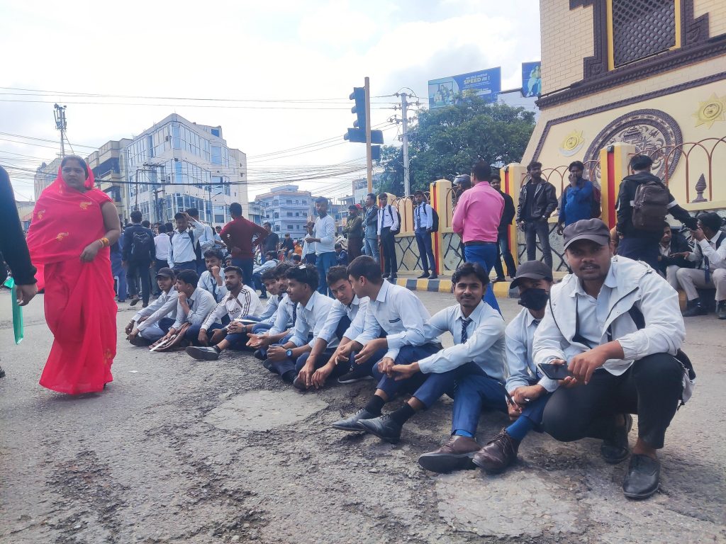Hari Khetan 12 Student Protest Birgunj 2082 (14)